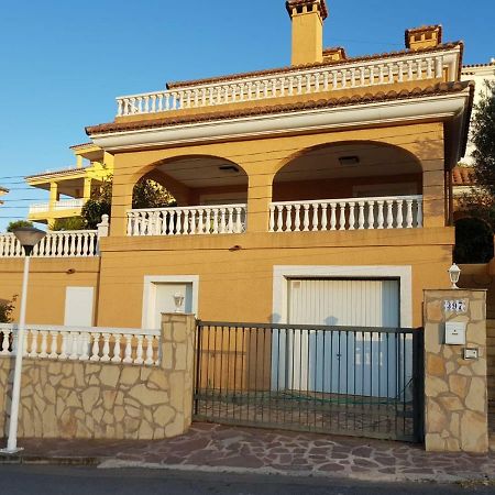 Villa De 2 Plantas Orpesa Kültér fotó