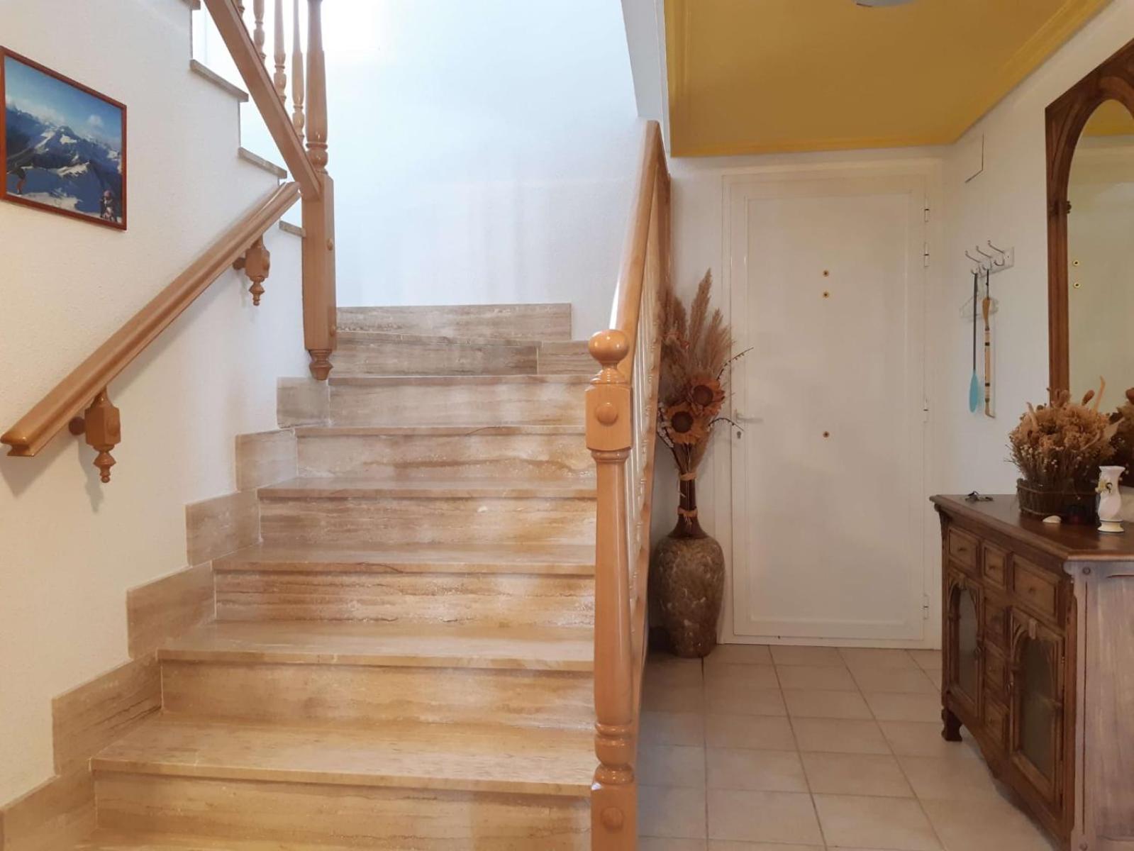 Villa De 2 Plantas Orpesa Kültér fotó